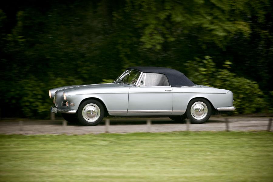  BMW 503 1957 года  (фото 3 из 10)